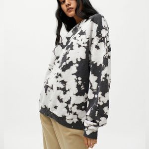 Urban Outfitters tie dye crewneck